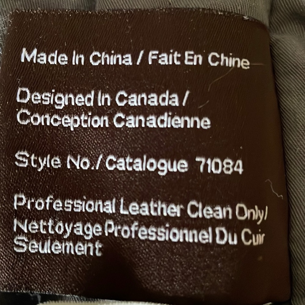 Danier Distressed Leather Riding Jacket 3XS - Picture 4 of 9